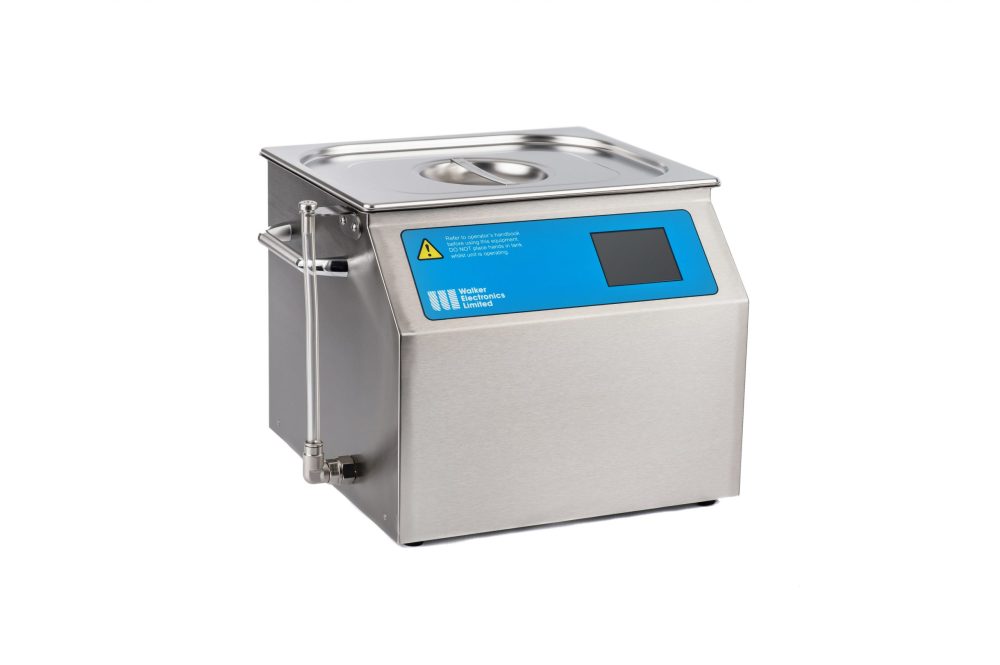 H105 - HTM01-05 compliant ultrasonic cleaner - 6.5 litre